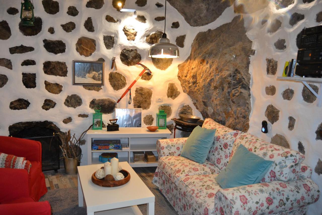 Vila Casa Cueva El Pedregal Tejeda Exteriér fotografie